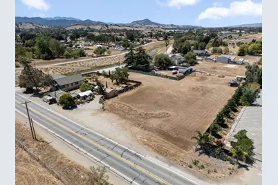 13350 Kimble Ct, San Martin, CA 95046 - Photo 2