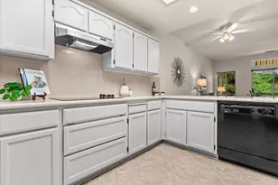 7768 Beltane Dr, San Jose, CA 95135 - Photo 14