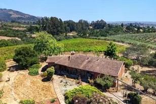 211 Smith Rd, Watsonville, CA 95076 - Photo 4