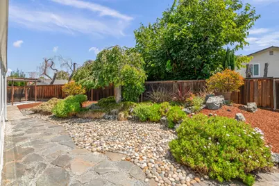 1092 Fuchsia Dr, Sunnyvale, CA 94086 - Photo 50