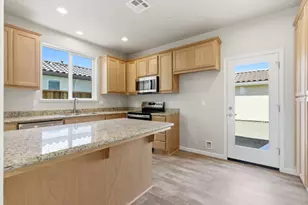748 Aurora Wy, King City, CA 93930 - Photo 4
