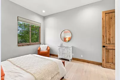1015 Willow Glen Way, San Jose, CA 95125 - Photo 32