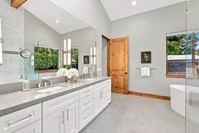 1015 Willow Glen Way, San Jose, CA 95125 - Photo 24