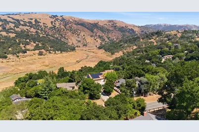 17240 Copper Hill Dr, Morgan Hill, CA 95037 - Photo 36