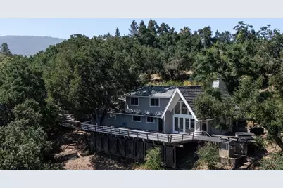 13100 Byrd Ln, Los Altos Hills, CA 94022 - Photo 2