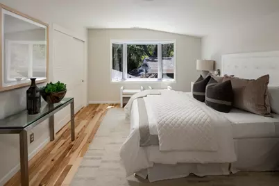 13100 Byrd Ln, Los Altos Hills, CA 94022 - Photo 16