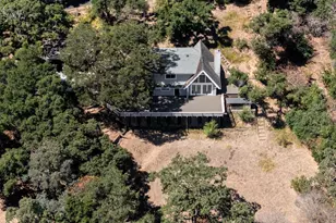 13100 Byrd Ln, Los Altos Hills, CA 94022 - Photo 34