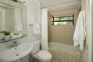 13100 Byrd Ln, Los Altos Hills, CA 94022 - Photo 18