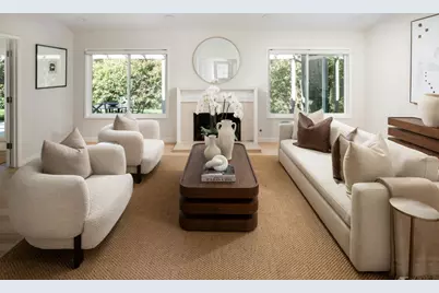 2070 Robinhood Ln, Los Altos, CA 94024 - Photo 2