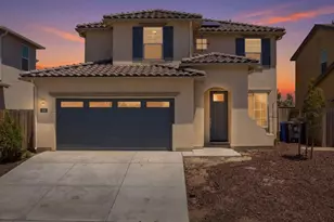 458 Liberty Ct, Soledad, CA 93960 - Photo 2