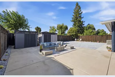 1633 Juniper St, Livermore, CA 94551 - Photo 36
