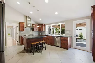 880 Opal Dr, San Jose, CA 95117 - Photo 14
