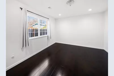 100 Beacon Dr, Milpitas, CA 95035 - Photo 16