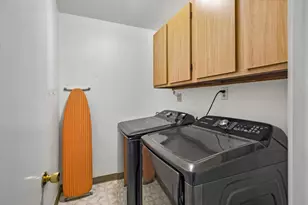 20615 Leonard Rd, Saratoga, CA 95070 - Photo 24