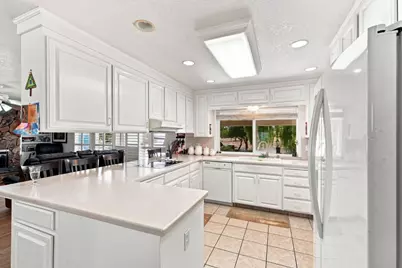 925 Ohio Ave, Modesto, CA 95358 - Photo 10