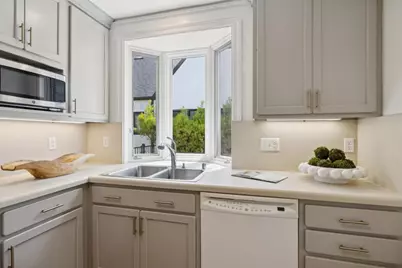 2339 Emerson St, Palo Alto, CA 94301 - Photo 18