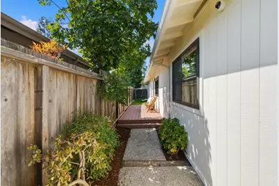 358 Fernando Ave, Palo Alto, CA 94306 - Photo 16
