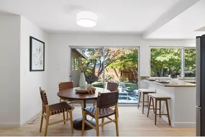 709 Carlisle Way, Sunnyvale, CA 94087 - Photo 12