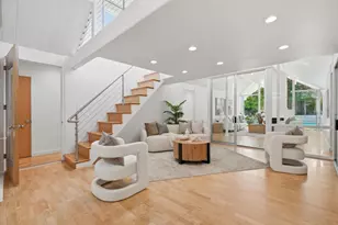 941 Eichler Dr, Mountain View, CA 94040 - Photo 4