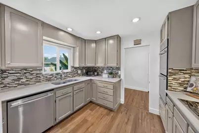 2946 Benjamin Ct, San Jose, CA 95124 - Photo 20