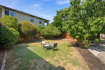 2390 Richland Ave, San Jose, CA 95125 - Photo 18