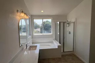 711 Hillock Dr, Hollister, CA 95023 - Photo 10
