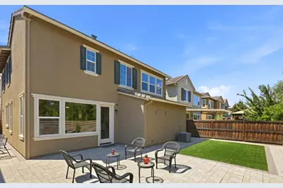 561 E Marcello Ave, Mountain House, CA 95391 - Photo 32