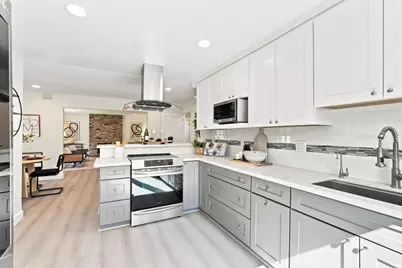 2245 Walnut Grove Ave, San Jose, CA 95128 - Photo 10