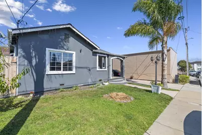 12 Eastern Dr, Watsonville, CA 95076 - Photo 2