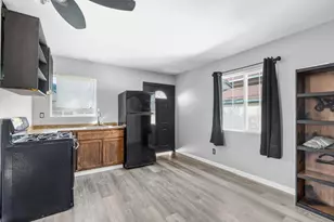 12 Eastern Dr, Watsonville, CA 95076 - Photo 20