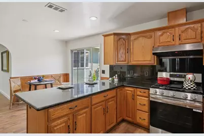 32980 Lake Mead Dr, Fremont, CA 94555 - Photo 22