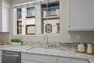 1052 Chamomile Wkwy, San Jose, CA 95133 - Photo 18