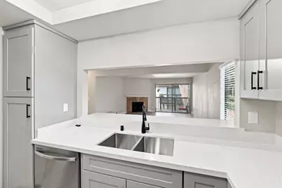 771 Williamsburg Way B, Gilroy, CA 95020 - Photo 16
