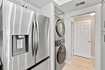 771 Williamsburg Way B, Gilroy, CA 95020 - Photo 24