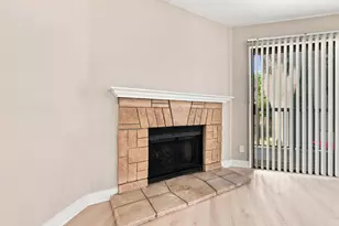 771 Williamsburg Way B, Gilroy, CA 95020 - Photo 8