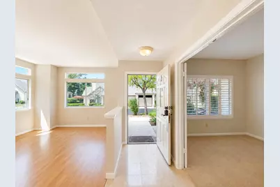 7712 Galloway Dr, San Jose, CA 95135 - Photo 2