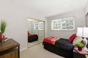 19201 Harleigh Dr, Saratoga, CA 95070 - Photo 22