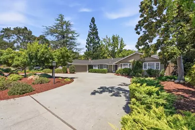 19201 Harleigh Dr, Saratoga, CA 95070 - Photo 42