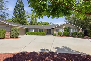 19201 Harleigh Dr, Saratoga, CA 95070 - Photo 2