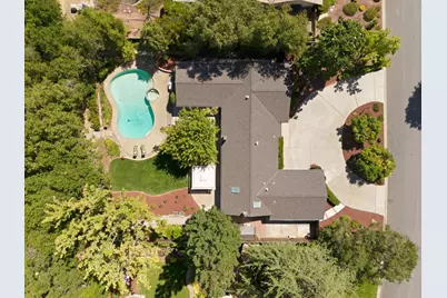 19201 Harleigh Dr, Saratoga, CA 95070 - Photo 62