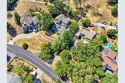 17411 Holiday Dr, Morgan Hill, CA 95037 - Photo 68