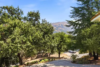 17411 Holiday Dr, Morgan Hill, CA 95037 - Photo 48