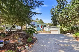 17411 Holiday Dr, Morgan Hill, CA 95037 - Photo 4
