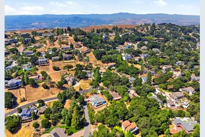 17411 Holiday Dr, Morgan Hill, CA 95037 - Photo 66