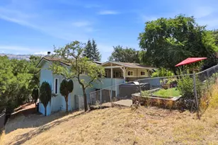 17411 Holiday Dr, Morgan Hill, CA 95037 - Photo 58