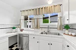2522 Forest Ave, San Jose, CA 95117 - Photo 14