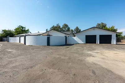 37521 Ave 12, Madera, CA 93636 - Photo 4