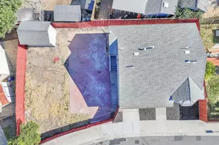 425 W 8th St, Pittsburg, CA 94565 - Photo 26