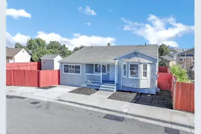 425 W 8th St, Pittsburg, CA 94565 - Photo 2