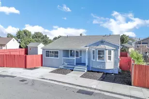425 W 8th St, Pittsburg, CA 94565 - Photo 2